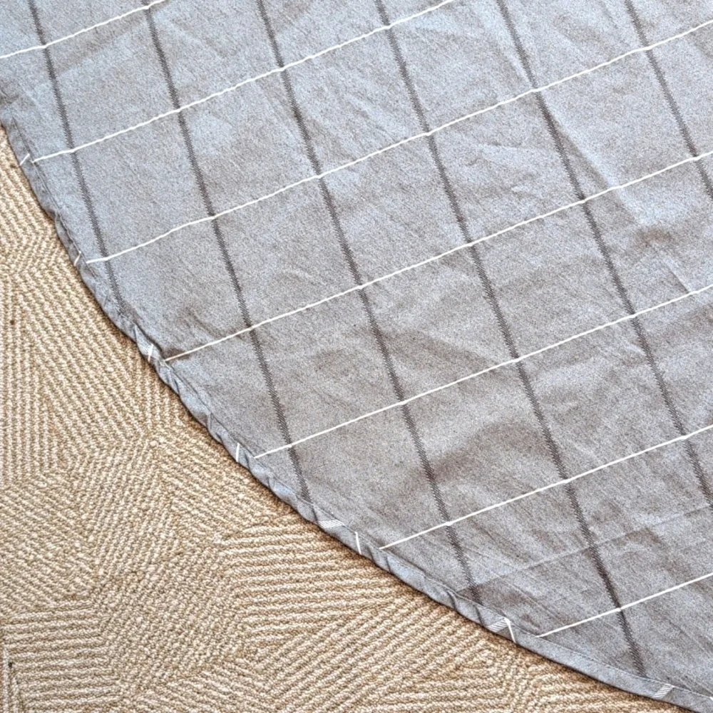 Classic Gray & White Plaid Checked Cotton Polyester Oblong Tablecloth 72